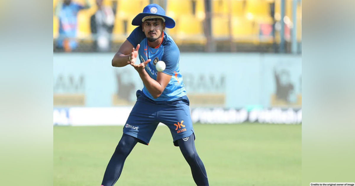 Shreyas Iyer ruled out of 3-match ODI series against New Zealand with back injury